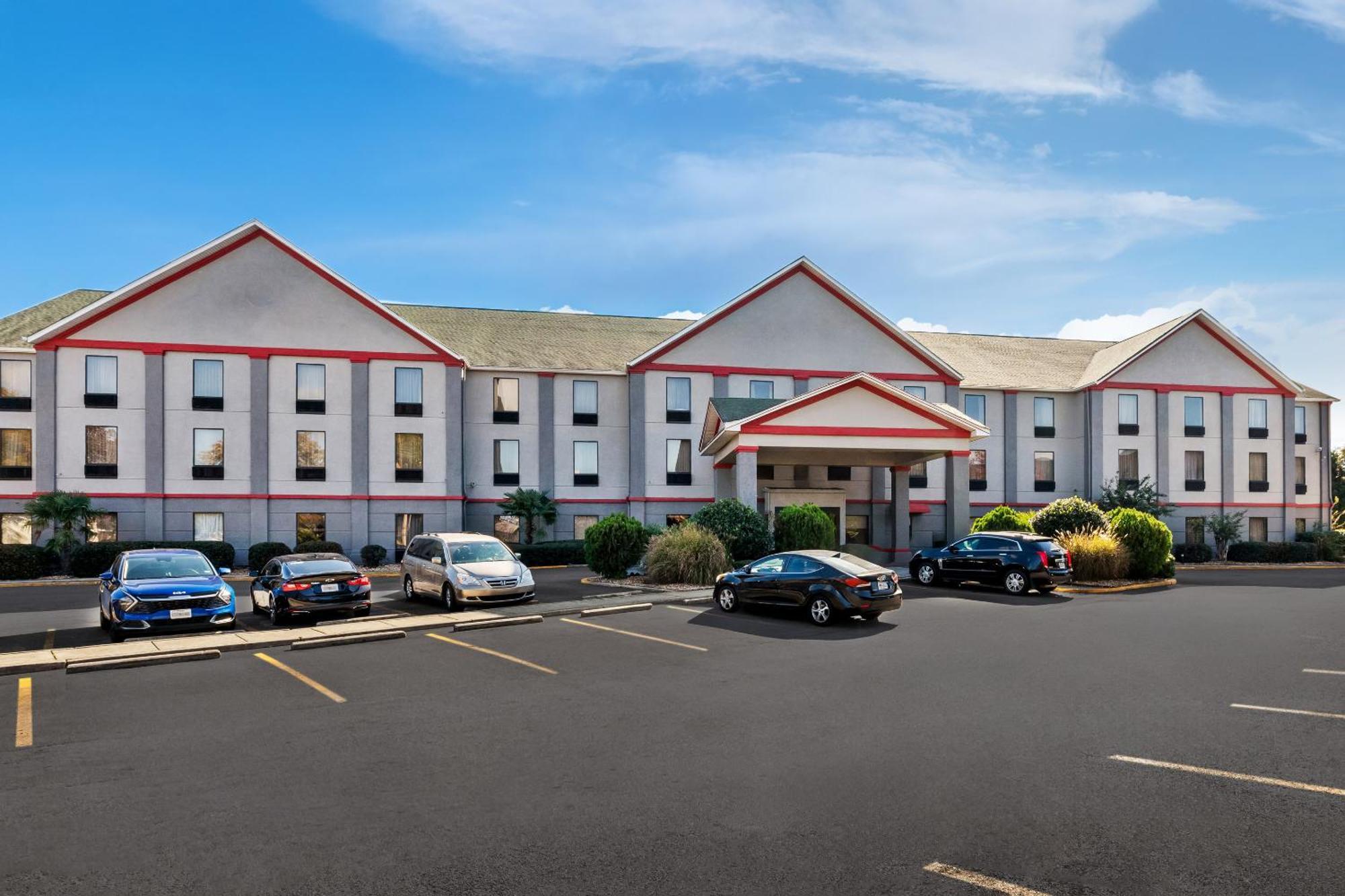 Red Roof Plus+ & Suites Atlanta Airport South College Park Exterior foto